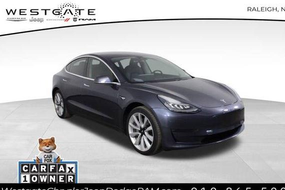 TESLA MODEL 3 2020 5YJ3E1EB4LF619902 image TESLA MODEL 3 2020 5YJ3E1EB4LF619902 image